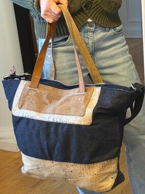Mona B “Coastal Casual” Luxe Denim Cotton Tote Bag Blue/Tan (GUC)